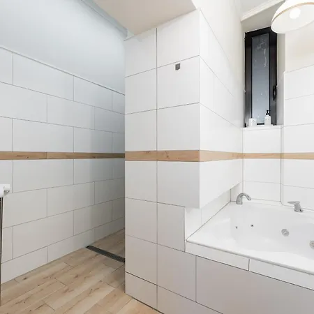 Wrzesinska 11, Sun & Snow كراكوفيا